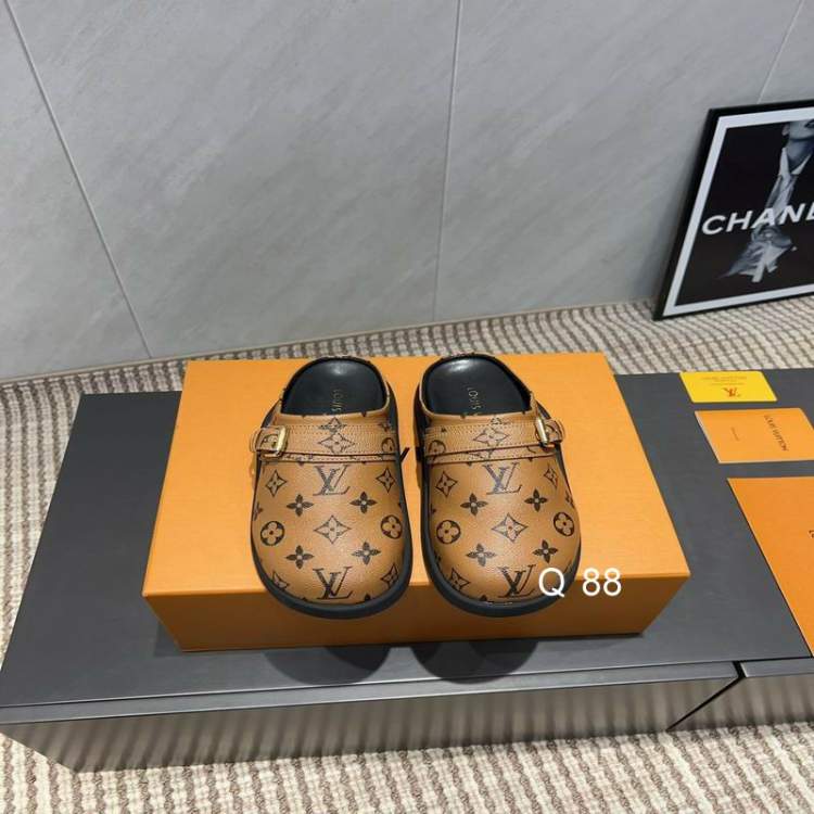 Picture of Louis Vuitton Shoes _SKULVsz35-40J070212777